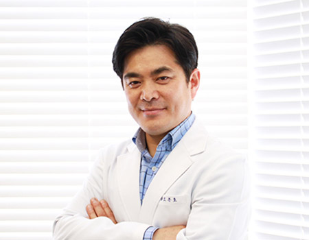 원장님 사진입니다